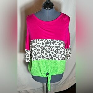 Fantastic Fawn Pink and Black Relaxed 3/4 Sleeve Blouse